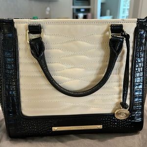 Black and white Brahmin purse